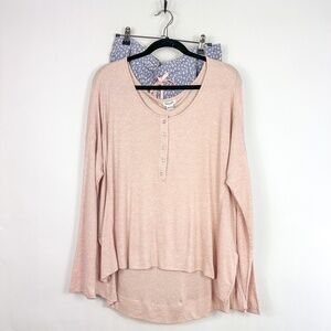 Splendid Pink & Leopard Print 2 Piece Pajama Set